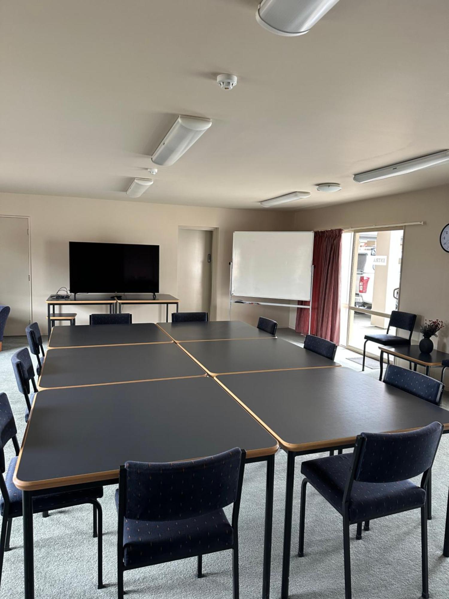 The Suites אשברטון מראה חיצוני תמונה